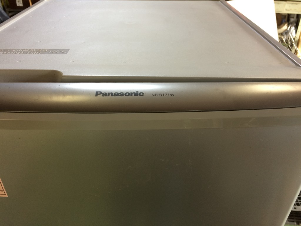 Panasonic　冷蔵庫　NR-B171W-S形